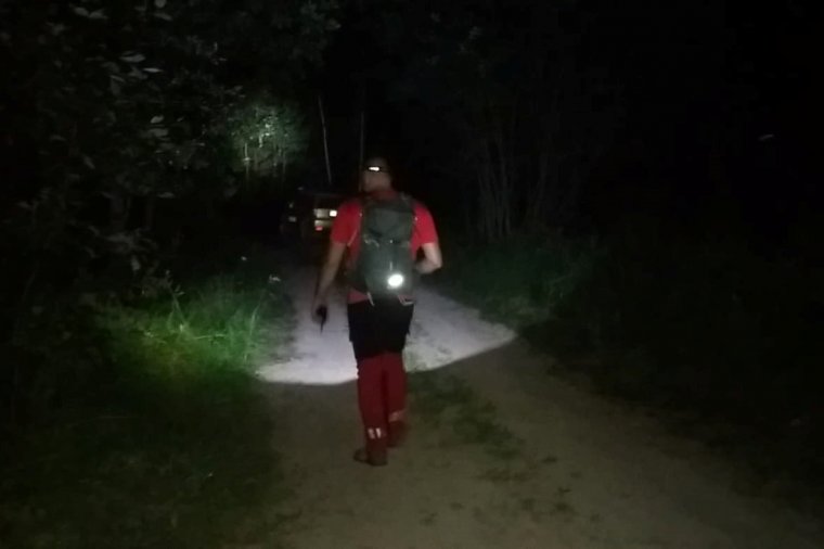 Míg a Prahova megyei hegyimentők szombat óta keresik, hazament az eltévedt bukaresti turista