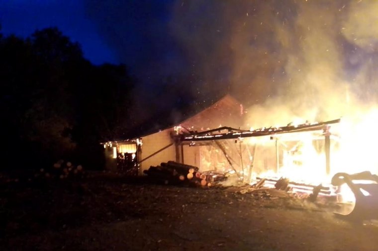 Famegmunkáló üzem égett le Dédabisztrán