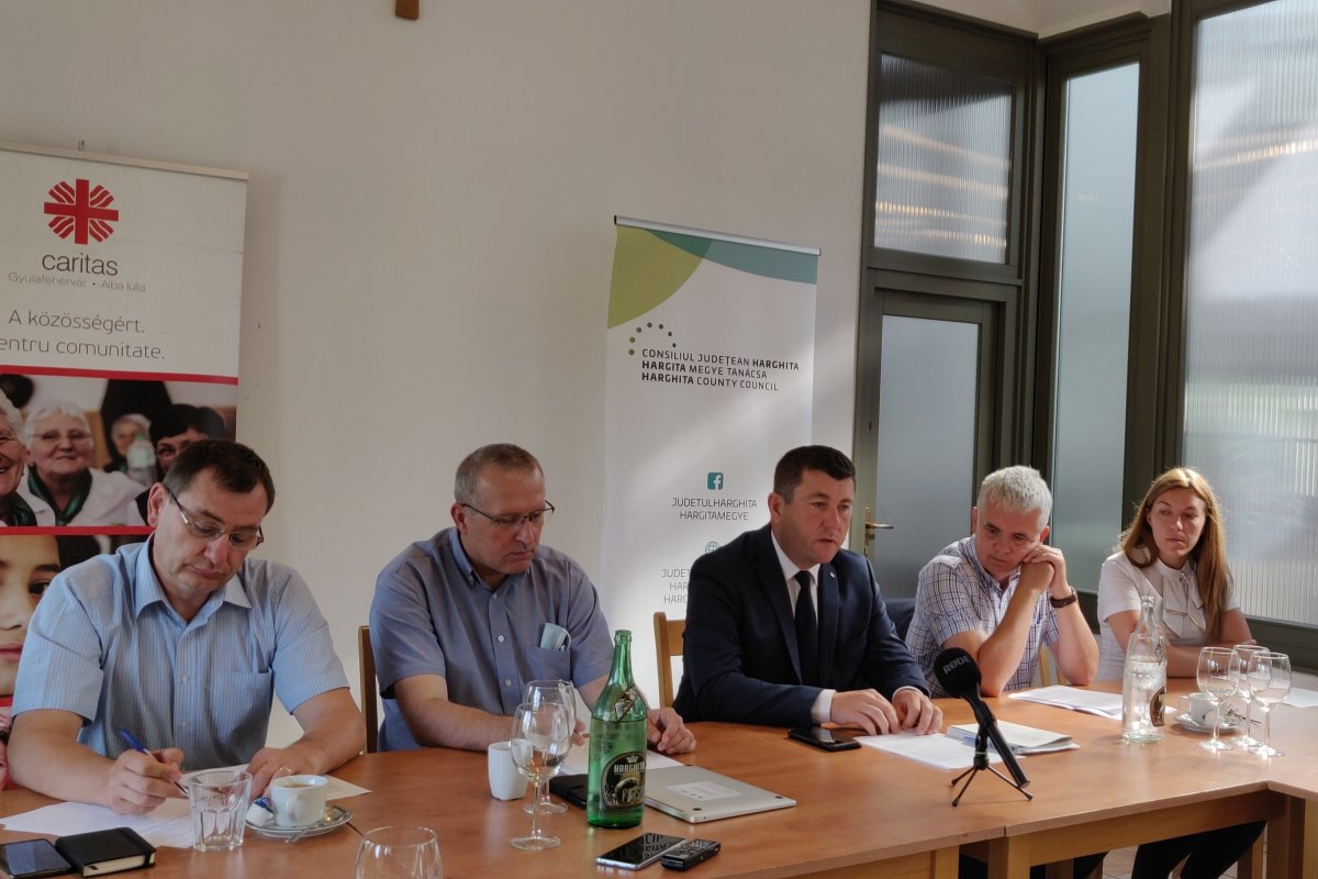 &bullet;  Fotó: Gyulafehérvári Caritas