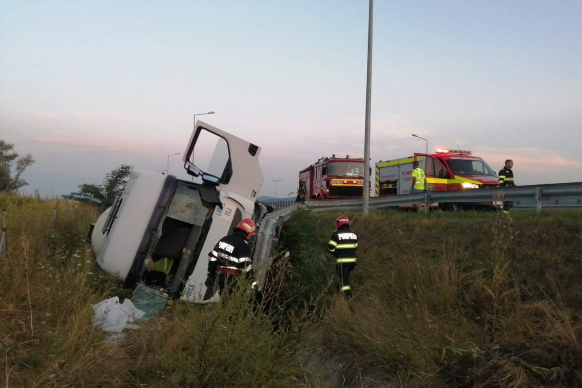 &bullet;  Fotó: Hunyad megyei tűzoltóság