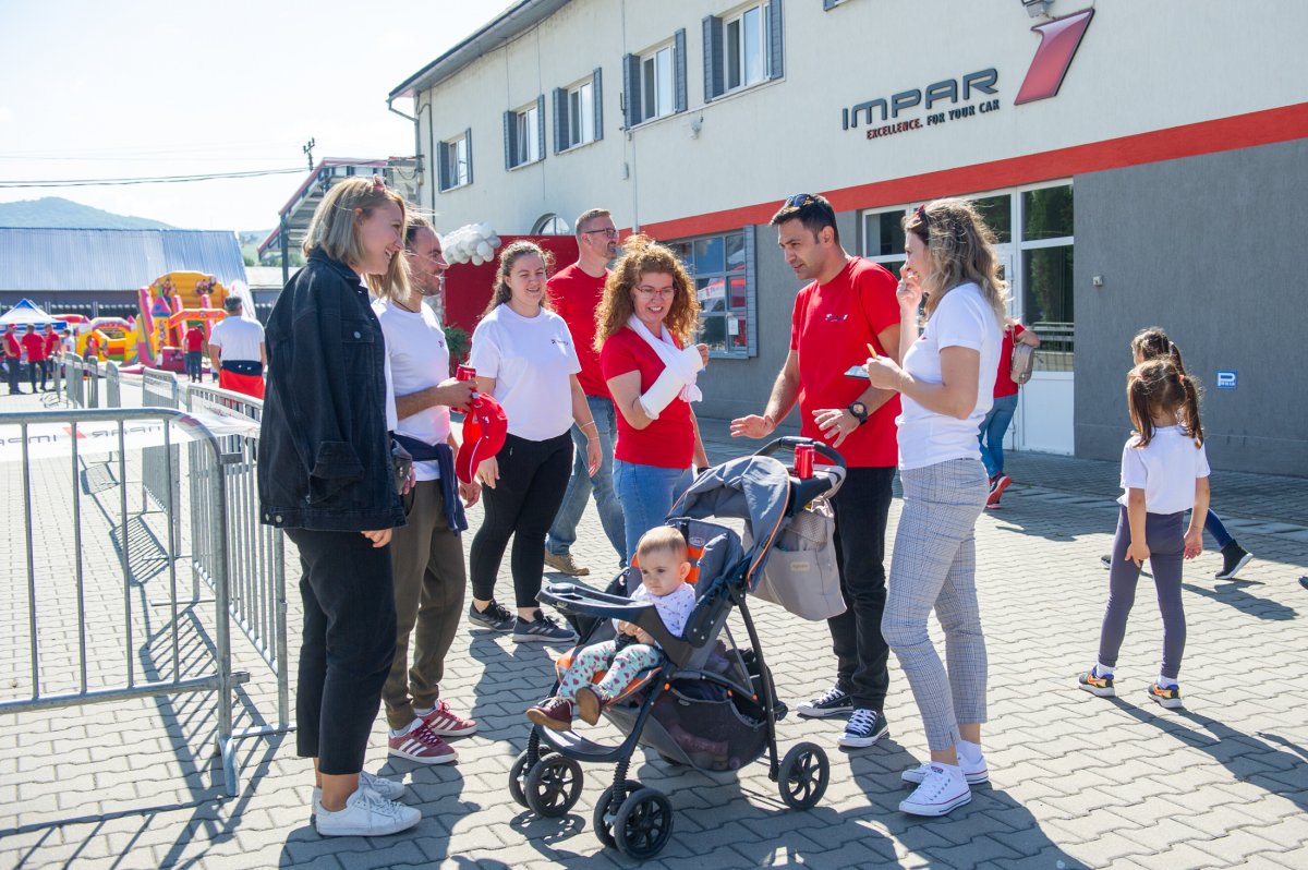 Jelen volt minden IMPAR-os kicsiktől a nagyokig. • Fotó: Beliczay László 