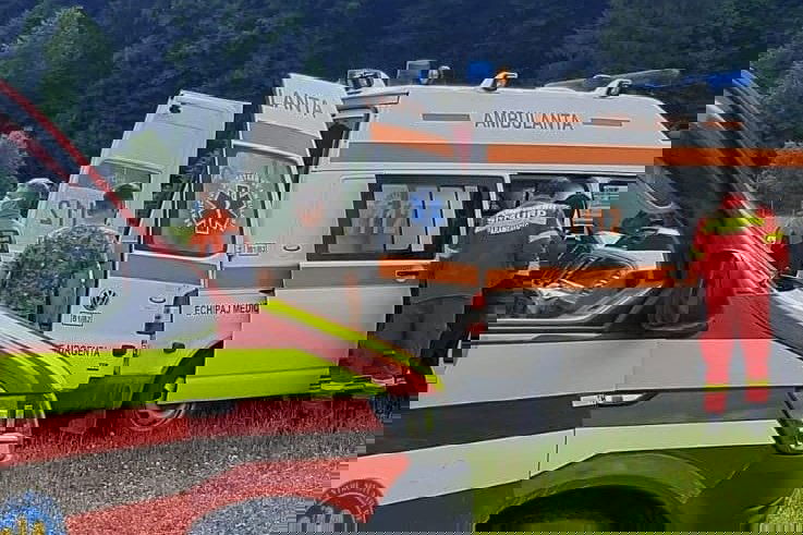 A gyergyótölgyesi medvetámadás után életmentő beavatkozásra volt szükség •  Fotó: Hargita megyei tűzoltóság