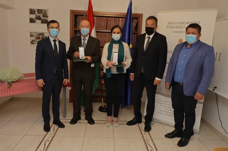 Magyar állami kitüntetések a csángó magyarság megmaradásáért végzett munkáért