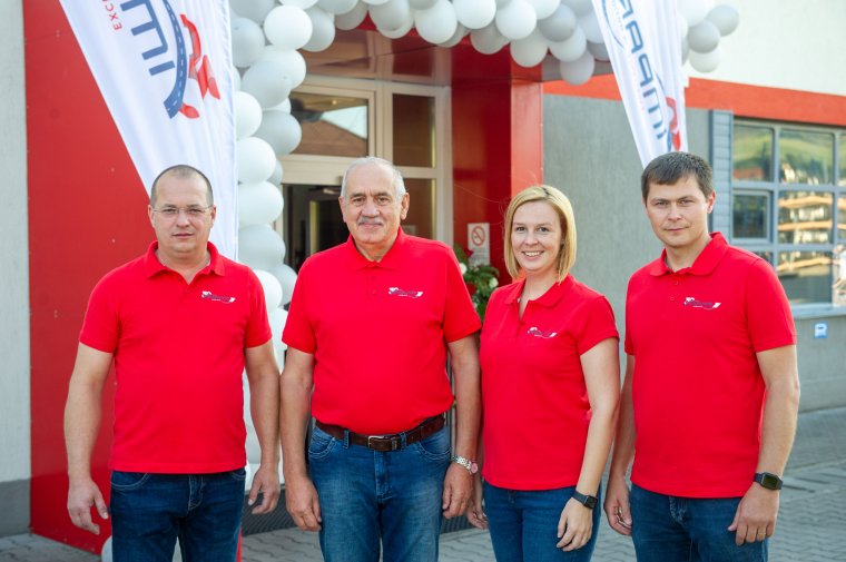 Múlt, jelen, jövő. Mozgásban tart (x)