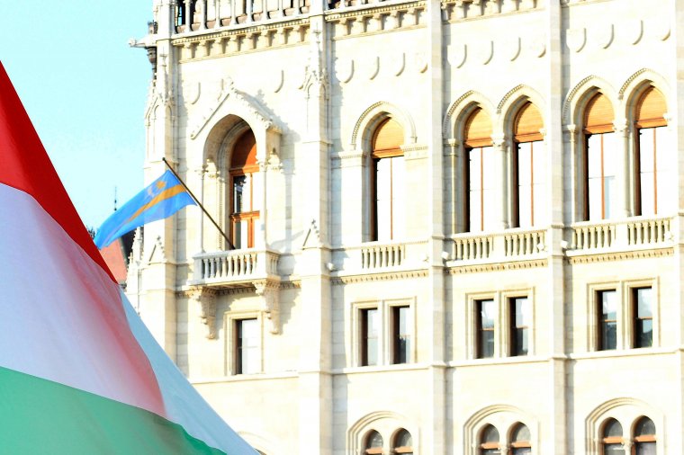 Nemzeti régiók: plusz ötvenezer aláírás Magyarországról