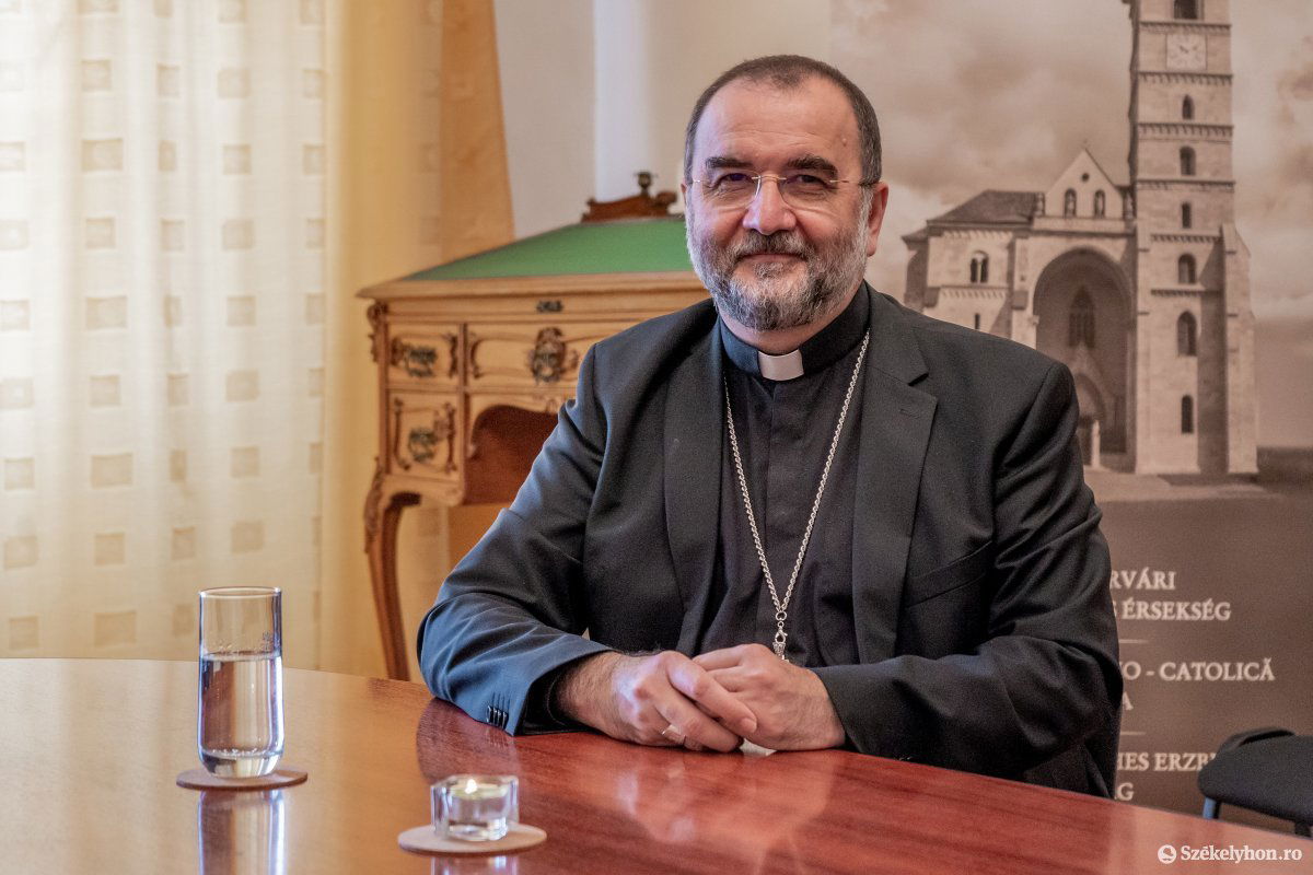Mindannyian tegyük meg a mi feladatunkat ott, ahol vagyunk – mutatott rá a Gyulafehérvári Főegyházmegye főpásztora •  Fotó: Pinti Attila