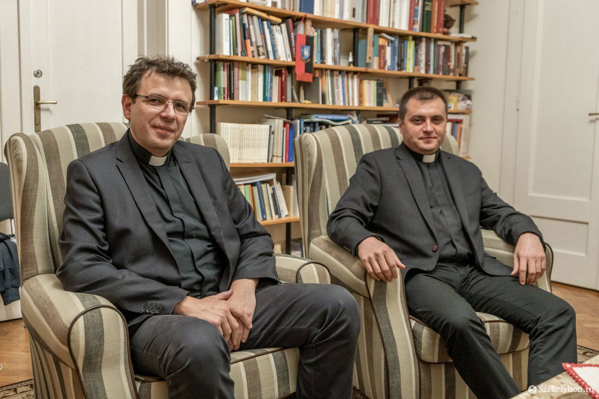 András István rektor és Kiss Endre spirituális atya •  Fotó: Pinti Attila