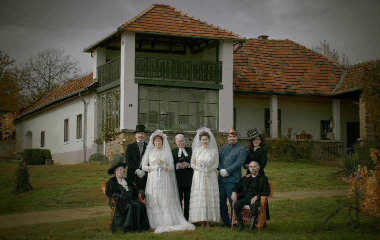 Nagysikerű mozifilmek, új sorozat a Duna tévében a Házasság hetén