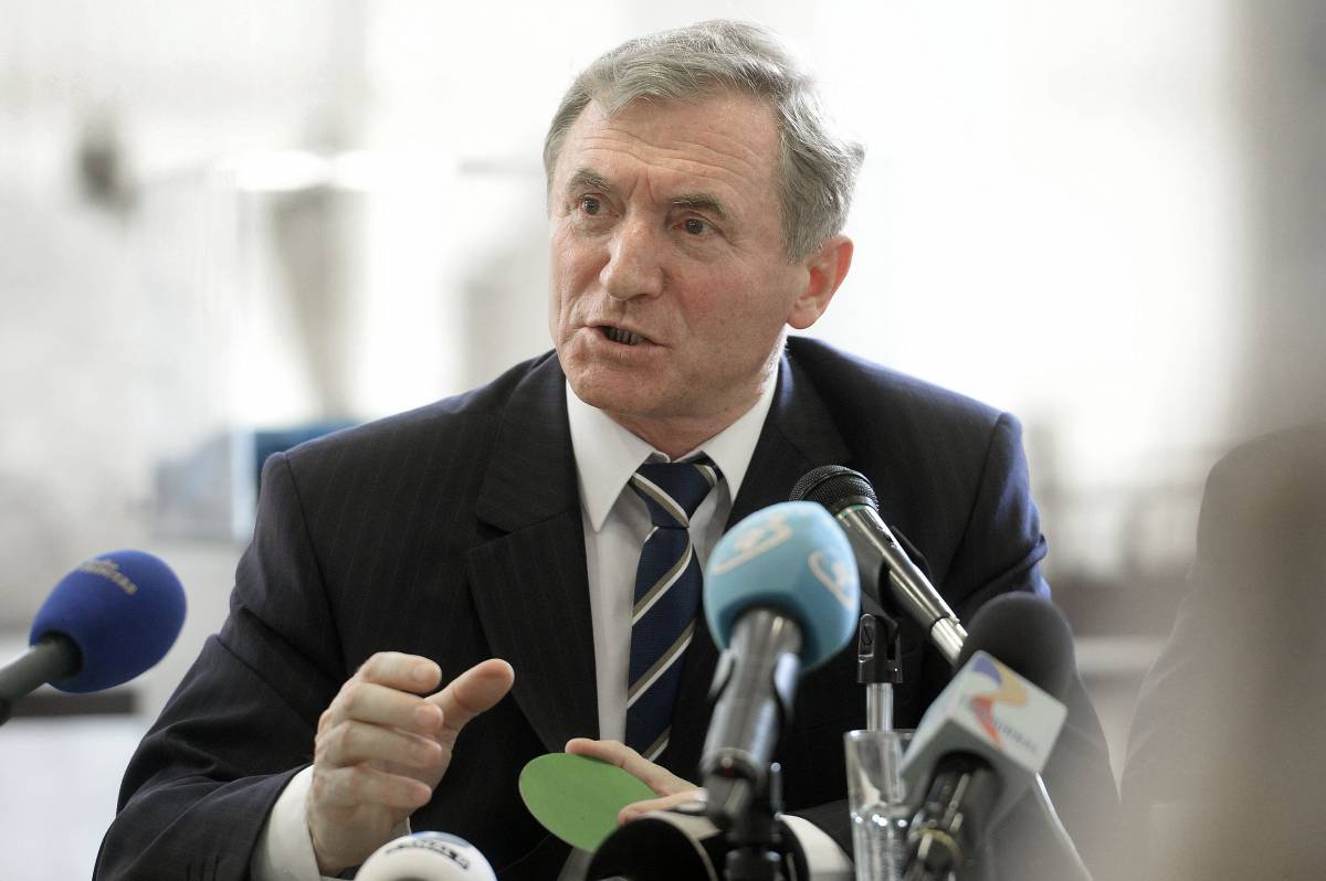 Augustin Lazăr 