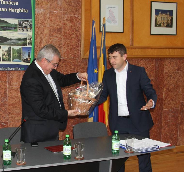 Kampány idején jött Székelyföldre Tăriceanu