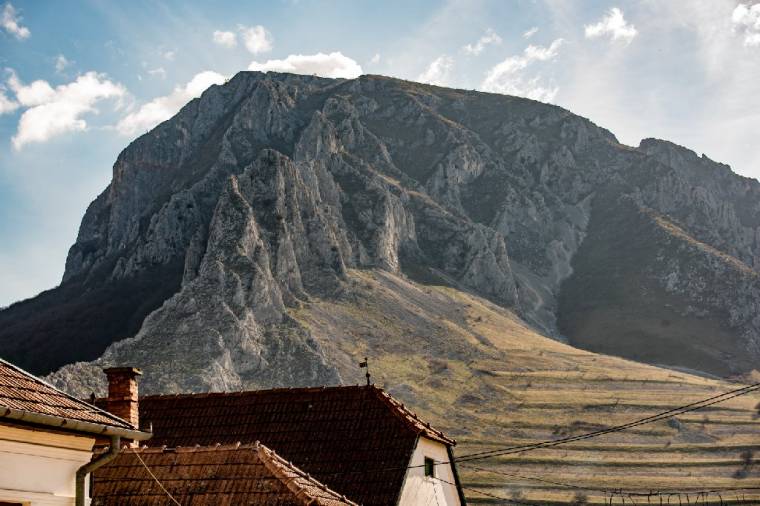 Torockó: rosszul lett és életét vesztette egy magyarországi turista a Székelykőn