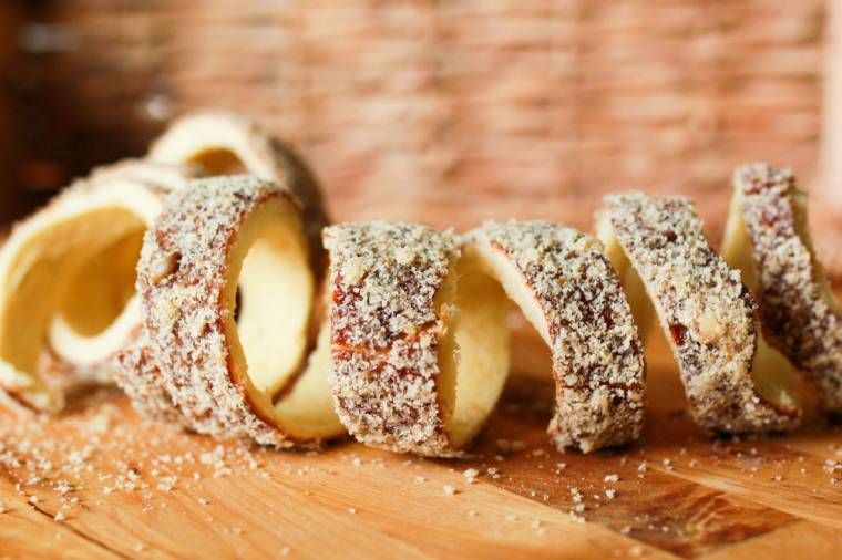 Tánczos testvériesen elosztaná a kürtőskalácsot