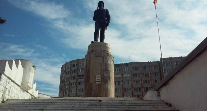 Székely zászlóra cseréltek egy trikolórt Sepsiszentgyörgyön