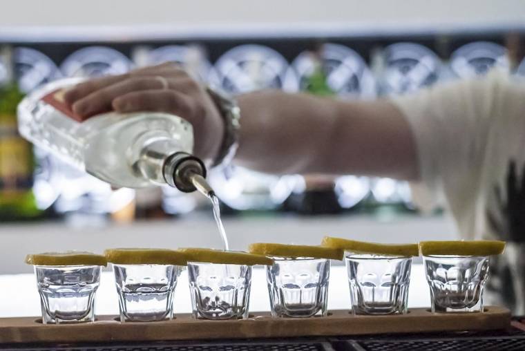 Korlátozott éjszakai nyitva tartás Udvarhelyen