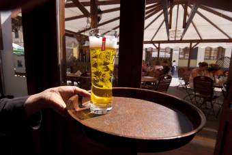 Büntetik a szórakozóhelyeket, amelyek befogadóképességüket meghaladó számú vendéget engednek be