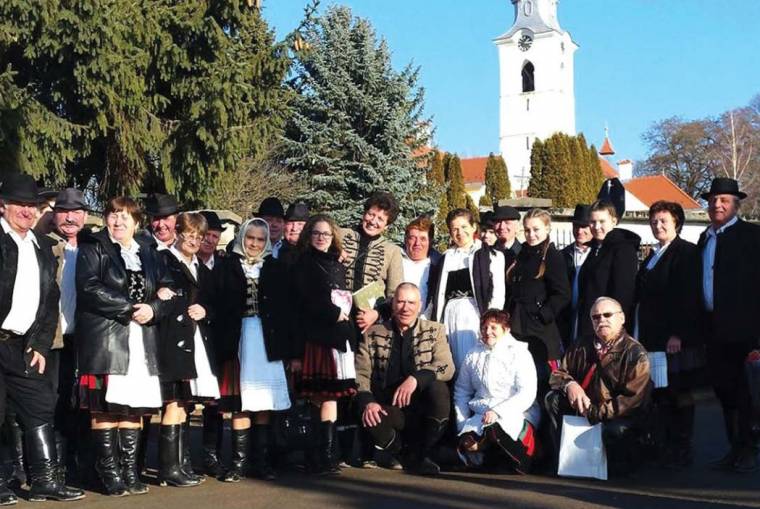 A csíkszenttamási Csonkatorony néptáncegyüttesnél jártunk