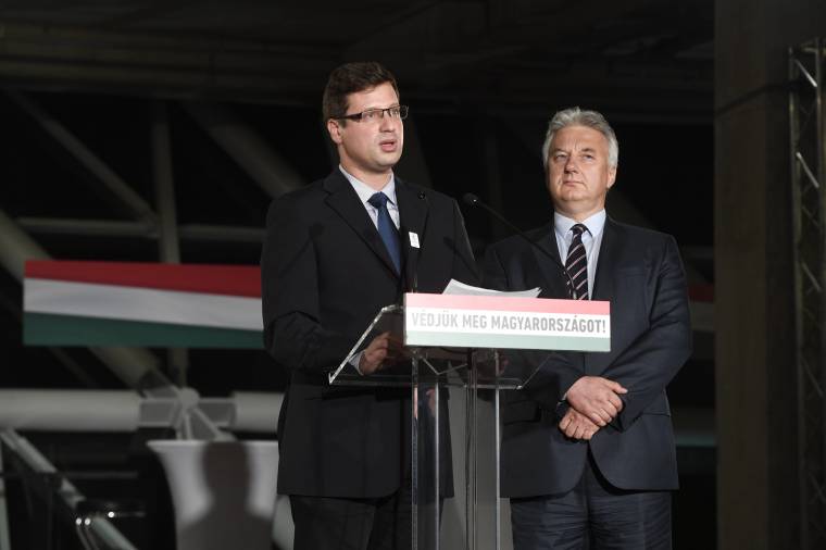 Gulyás Gergely: elsöprő győzelem a kényszerbetelepítés elutasítóinak