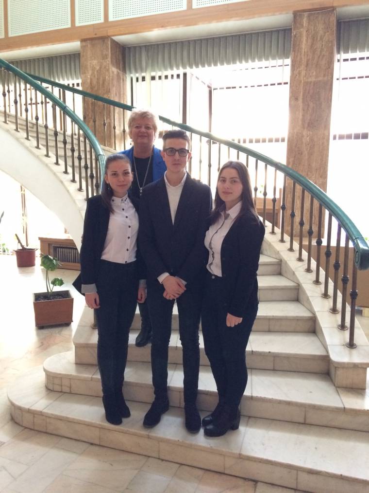 Taroltak az udvarhelyi középiskolások