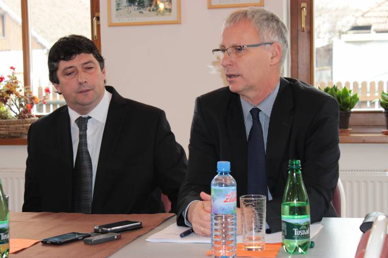 Soltész: Marosvásárhelyen a magyarság megfélemlítése zajlik