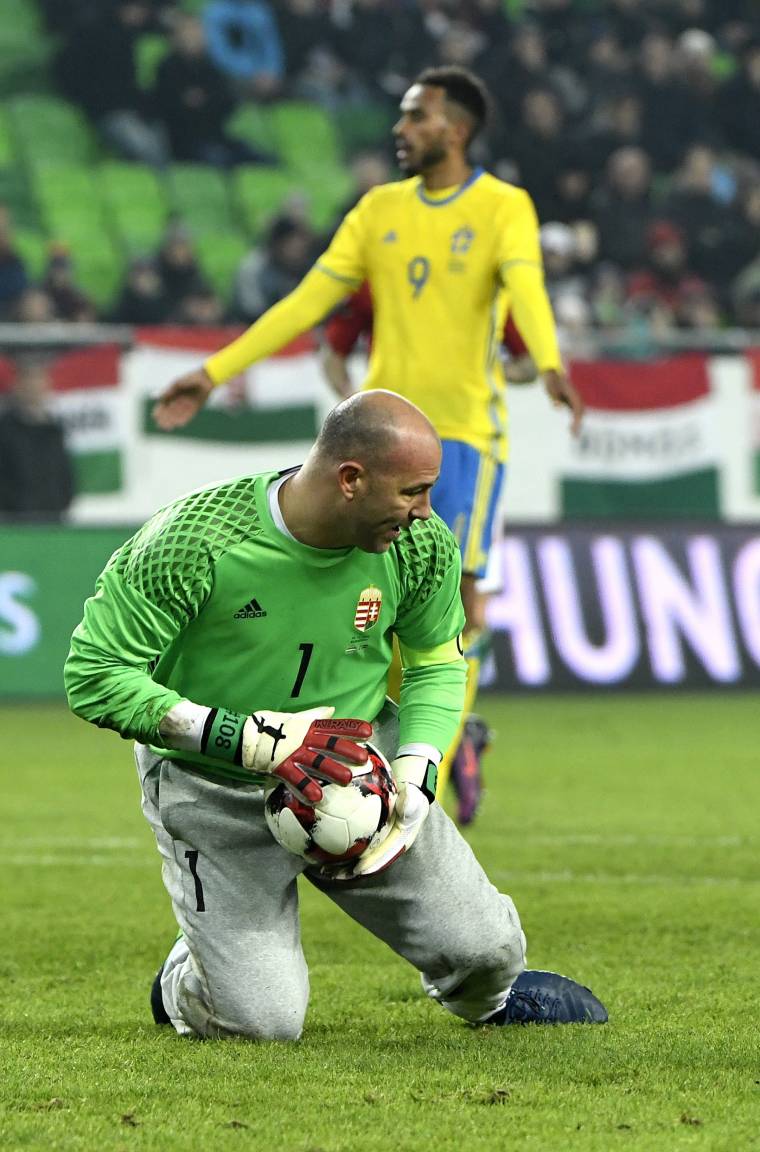 Magyar-svéd – Elbúcsúztatták Királyékat