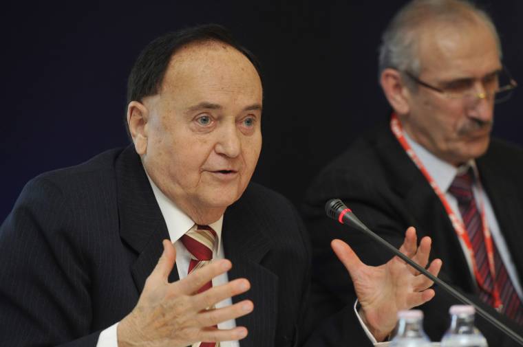 Elhunyt Torgyán József