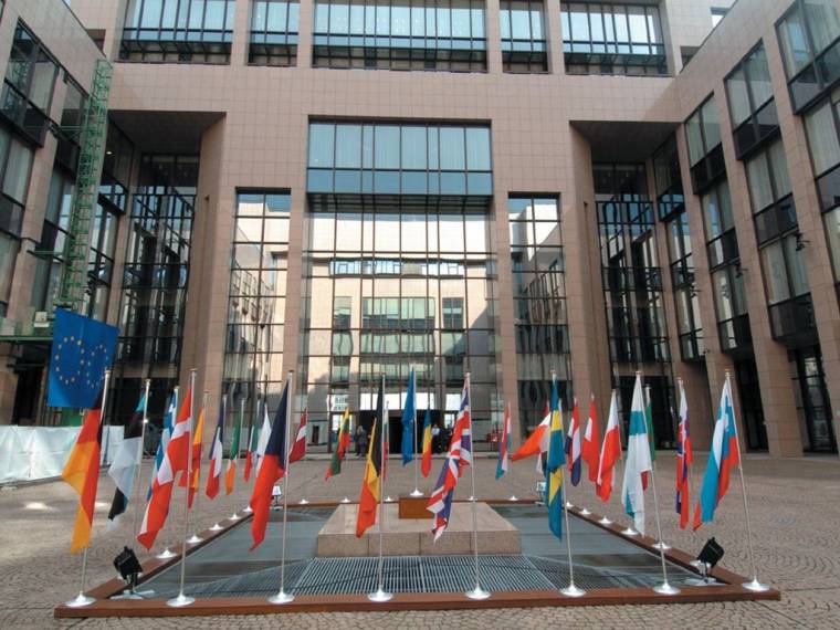 Napirendre tűzte az Európai Tanács a székelyföldi önkormányzati határozatokat