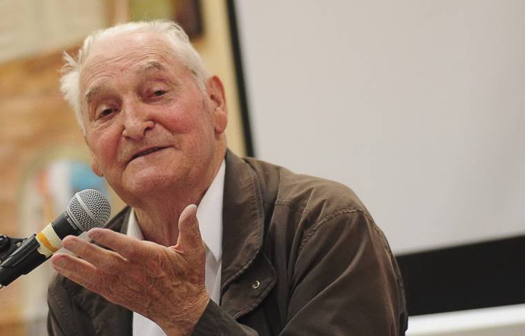 Kányádi Sándor kapja az idei Kriterion Koszorút