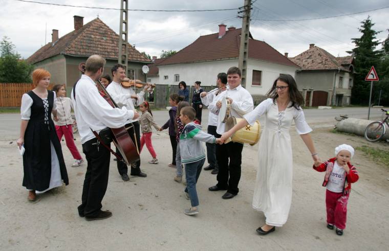Utcazenével kezdődik a régizene fesztivál