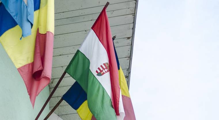 Segítséget kér Bíró László