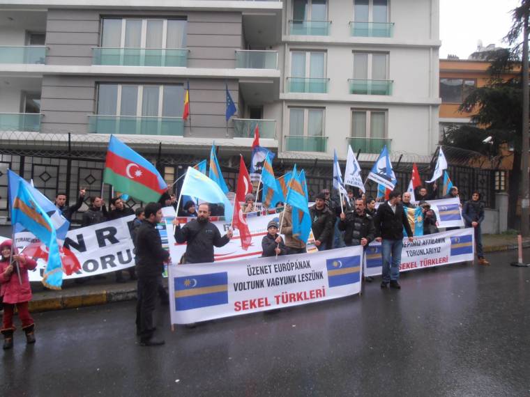 Megemlékezések és szimpátiatüntetések a székelyföldi autonómiáért