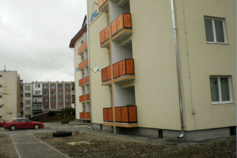 ANL-tömbházak: még mindig tart a kezdeti nehézség