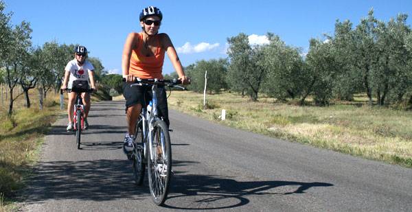 Trianonért két keréken