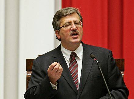 Immár hivatalos, Komorowski az új lengyel elnök