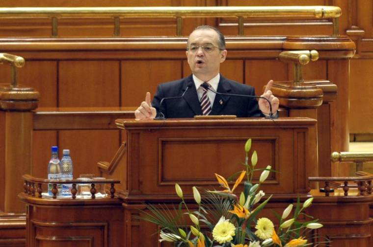 A kormány felelősséget vállalt a munkatörvénykönyvért