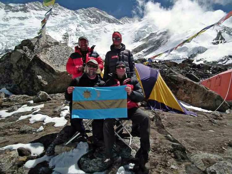 Kiss Péter holttestét azonosíthatták a serpák fotóin