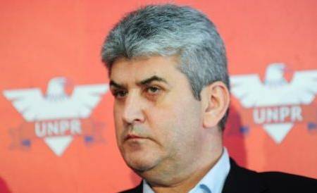 Johannis kinevezte Opreát ideiglenes kormányfővé