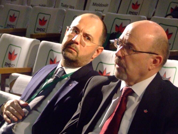 Púdermentes pragmatizmus – Politikai elemző Kelemen Hunor tízéves RMDSZ-elnökségéről
