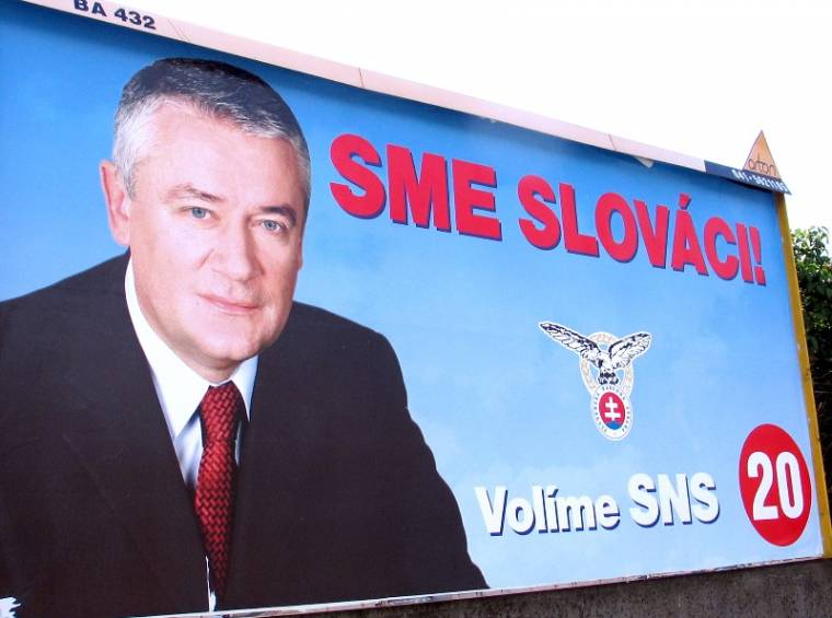 Slota kiszorítaná a magyarokat a szlovákiai kormányból