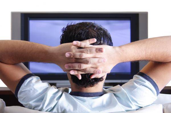 Egyre többet tévézünk