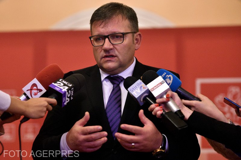 Marius Budăi szerint 2019-ben a bruttó átlagfizetés eléri az 5.163 lejt •  Fotó: Grigore Popescu/Agerpres