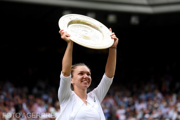 Megszületett Simona Halep élete győzelme: elhódította a trófeát Wimbledonban