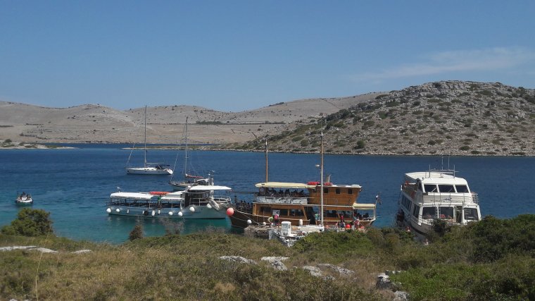 Hétvége előtt enyhíthetnek a korlátozásokon Horvátországban