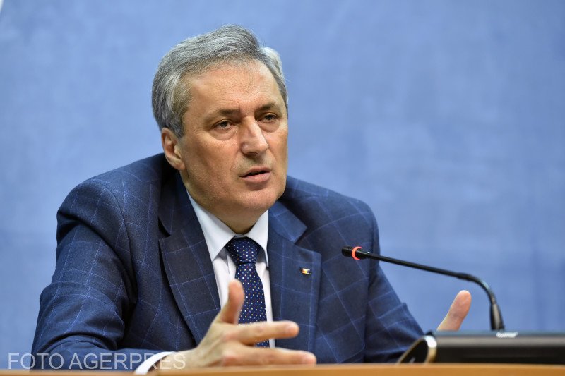 Marcel Vela belügyminiszter. Azt kéri, hogy továbbra is tartsák be a járványügyi intézkedéseket •  Fotó: Agerpres/Silviu Matei