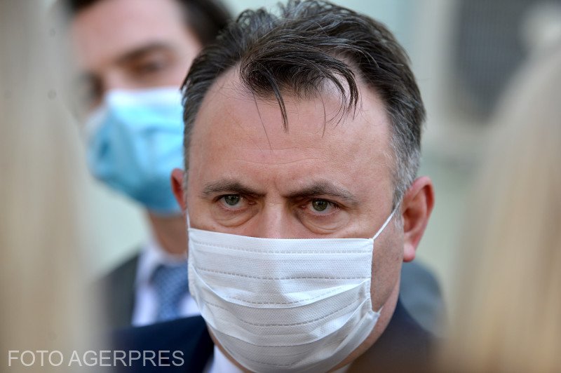 Tătaru: egyelőre  szó sem lehet a korlátozások feloldásáról •  Fotó: Simion Mechno/Agerpres