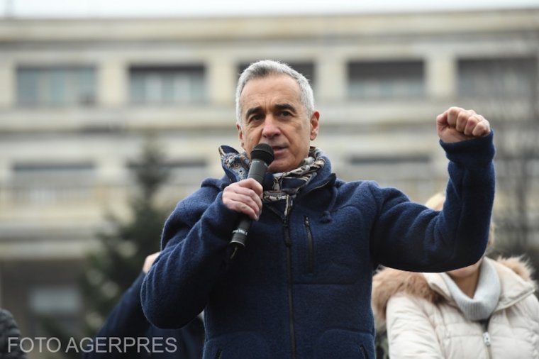 Bűnügyi felügyelet alatt marad Călin Georgescu