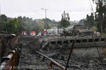 Több ezer ember menekült el Szíria harmadik legnagyobb városából