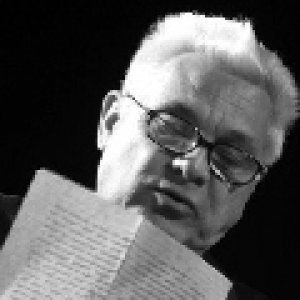 Kötő József