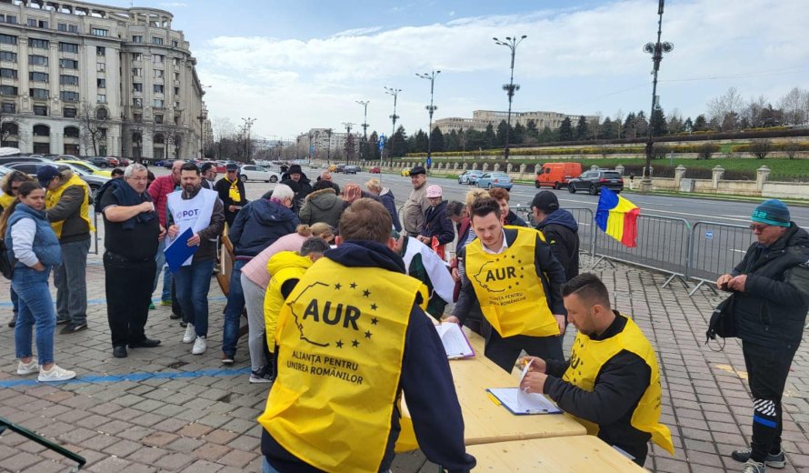CURS-felmérés: továbbra is tarol az AUR, az emberek 80 százaléka szerint rossz irányba halad az ország