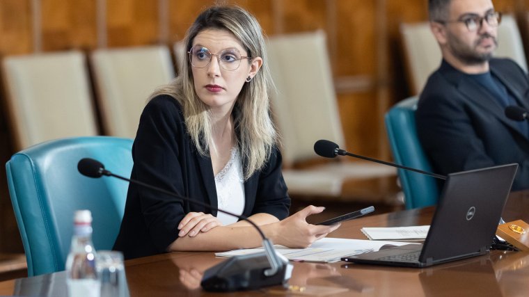 A PSD ki akarja rúgatni az USR-es környezetvédelmi minisztert, a koalíció felrúgásával fenyegetőzik