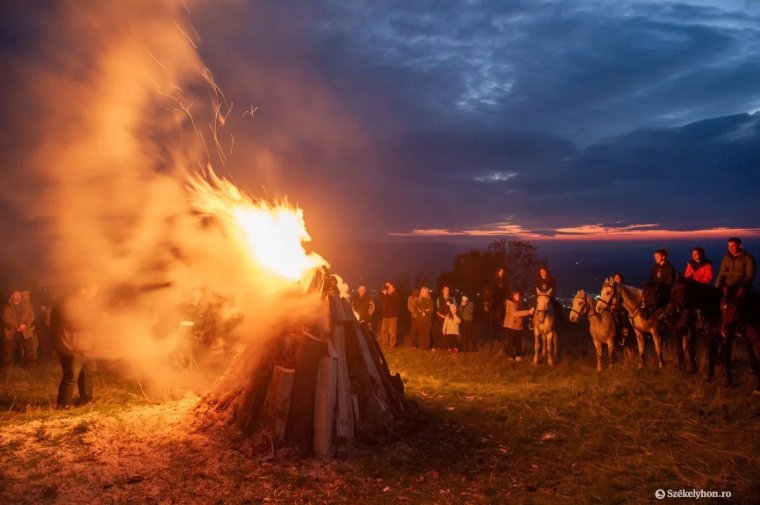SZNT: a székelyföldi területi autonómia nem áll ellentétben a román alkotmánnyal